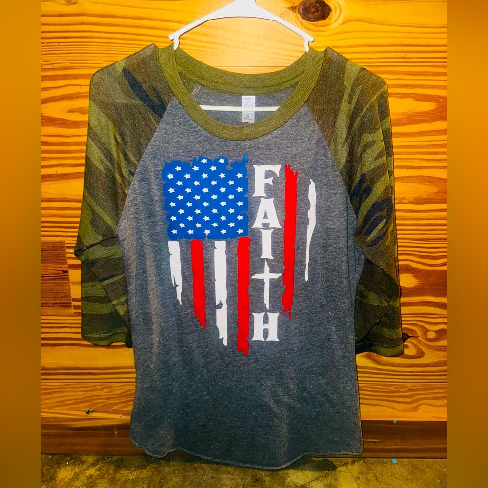 Women’s Camo “Faith” Shirt